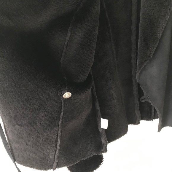 WHBM Black Faux Shearling Wrap Jacket - Picture 12 of 16